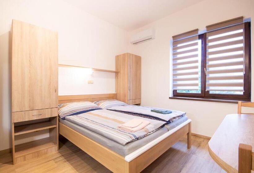 Номер Стандарт, Penzion Pod Kozákem