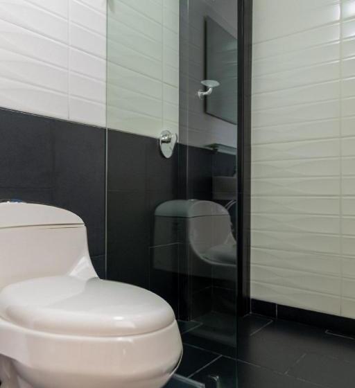 חדר אקזקיוטיב לשלושה, Suite Gold Hotel Omaga