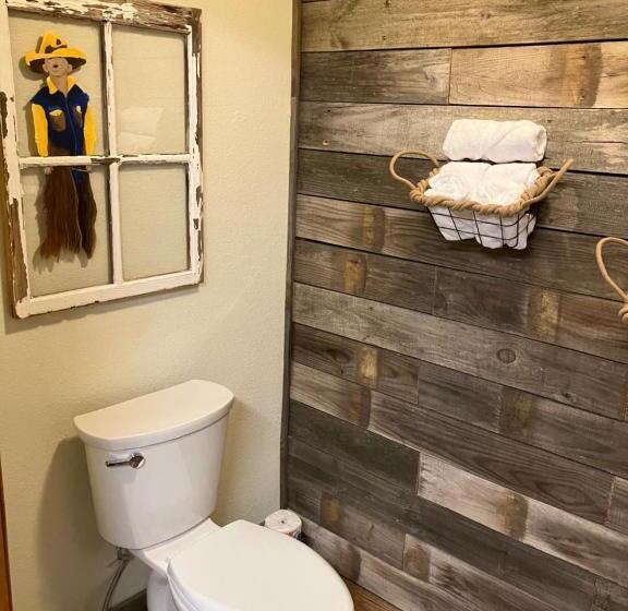 غرفة قياسية سرير كينج, Prairie Rose Inn