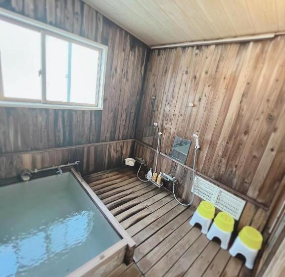 이코노미 쿼드러플룸(공용 화장실), ロッヂ　スガノ