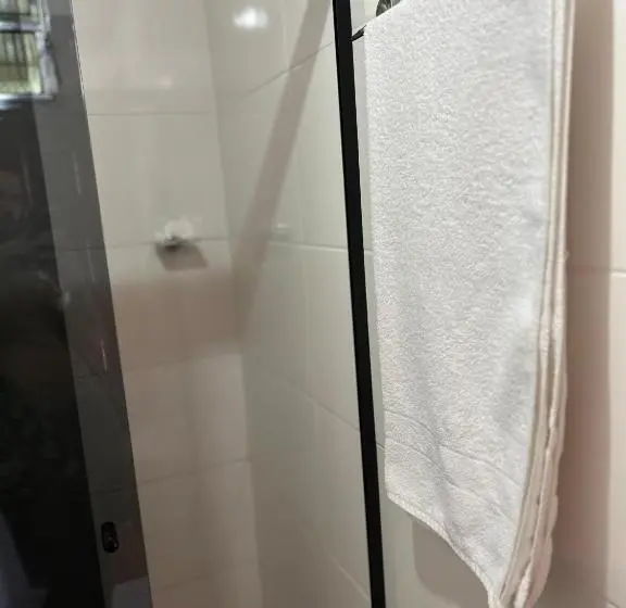 Standard Kolmen Hengen Huone, La Bahianita