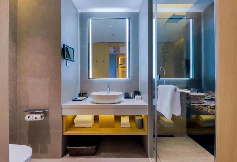 Номер Комфорт, Park Inn By Radisson Zhuhai Gaolan Port