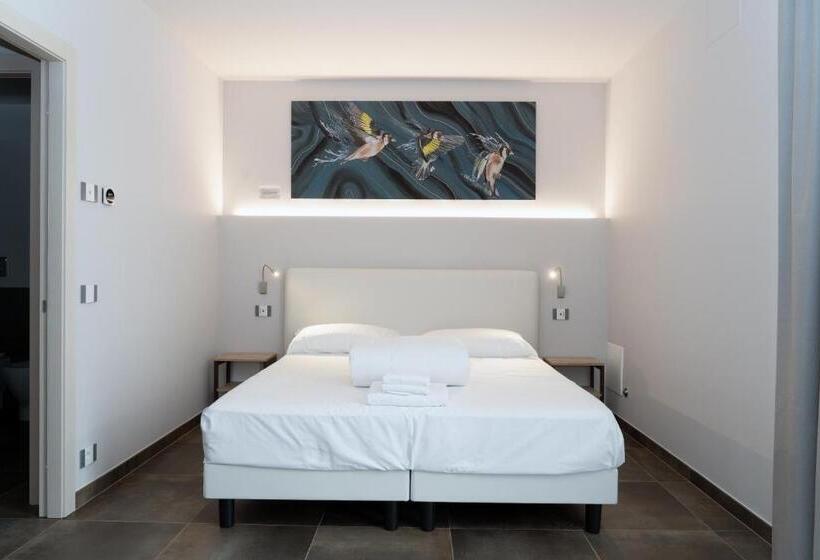 Номер Стандарт, M App