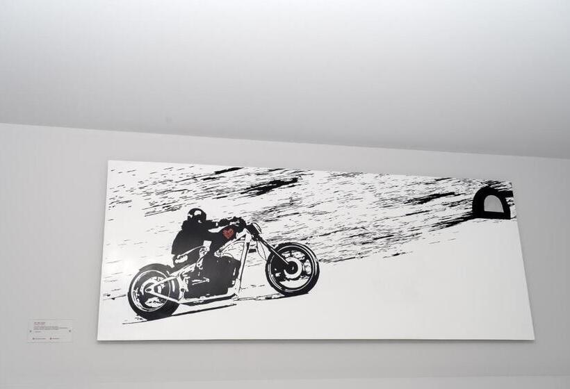 Трехместный Номер Deluxe, M App