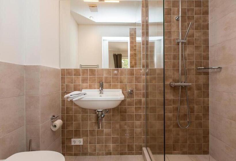 Полулюкс с Балконом, Gutshaus Lexow