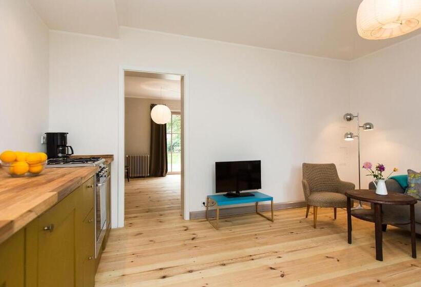 Полулюкс с Балконом, Gutshaus Lexow