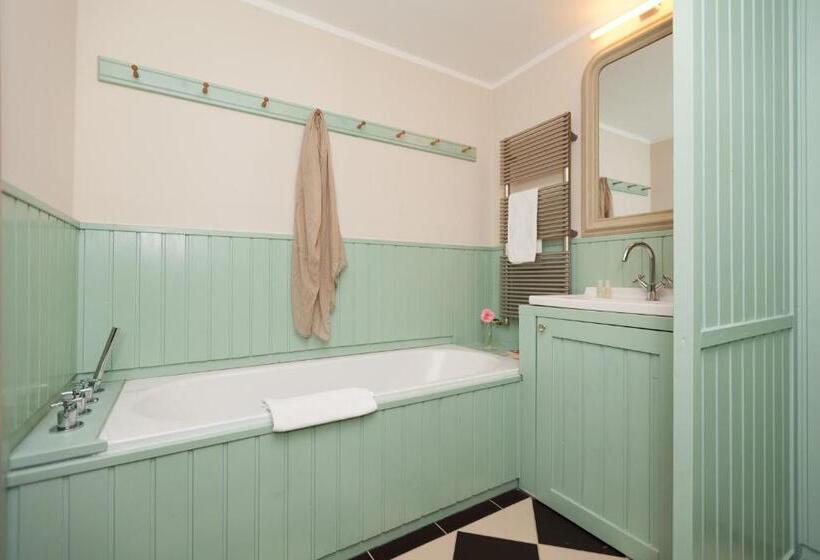 Апартаменты 3 Спальни, Gutshaus Lexow