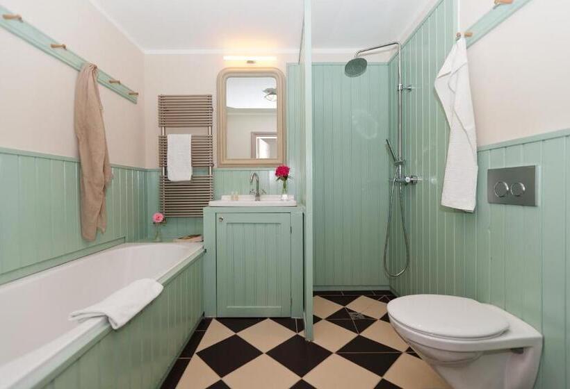 Апартаменты 3 Спальни, Gutshaus Lexow