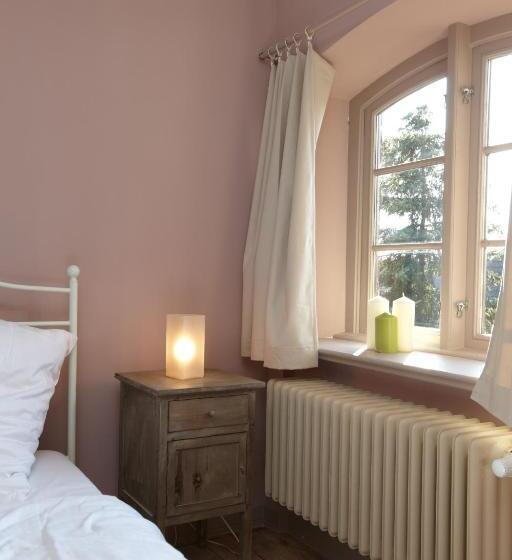 Апартаменты 3 Спальни, Gutshaus Lexow