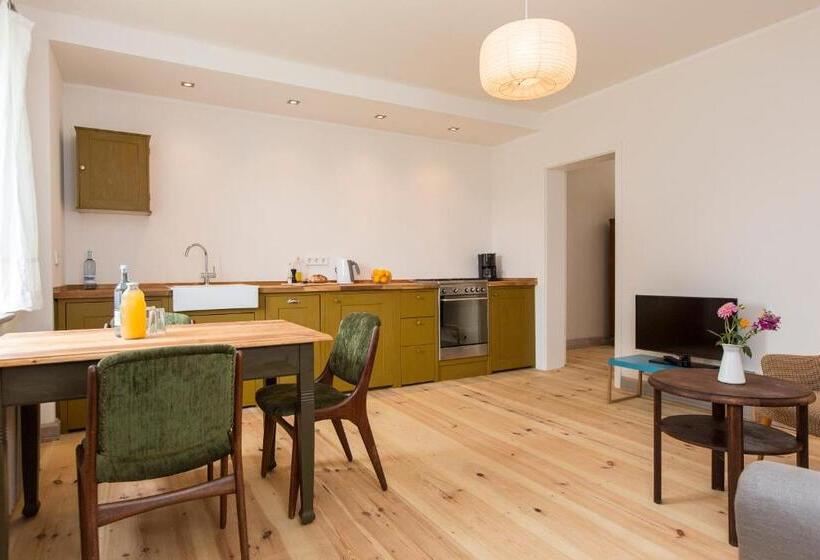 Полулюкс с Балконом, Gutshaus Lexow