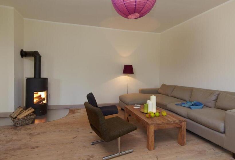 Апартаменты 2 Спальни, Gutshaus Lexow