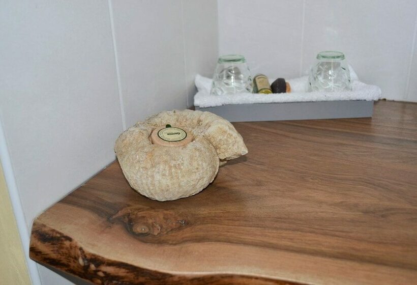 スタンダードルーム, La Ferme Pateli