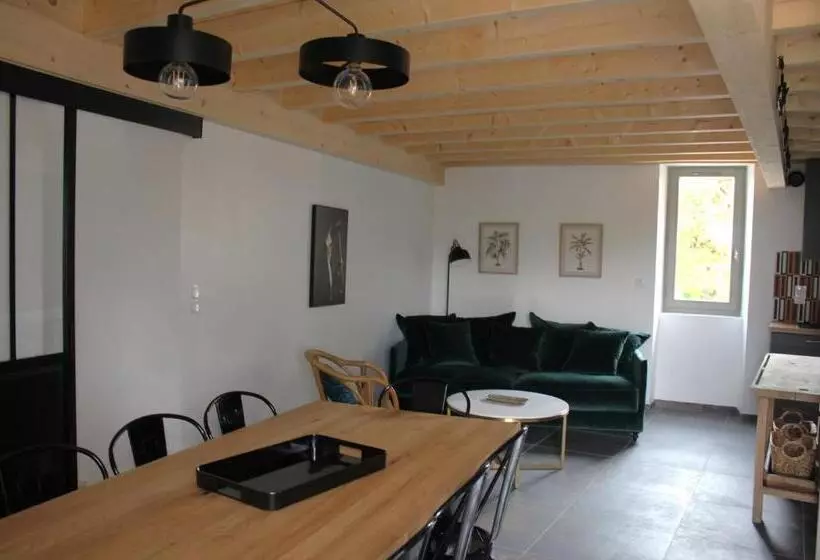 １ベッドルームアパートメント, La Grande Maison