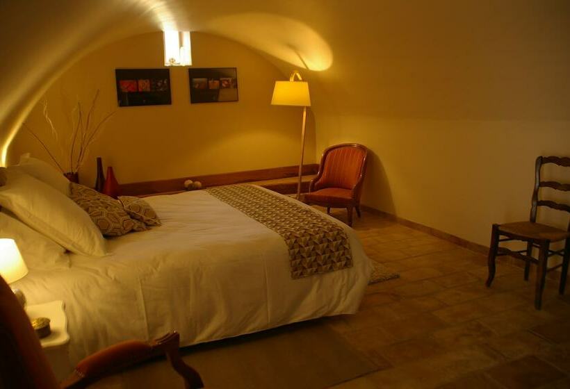 חדר קומפורט לשלושה, La Musardine En Vexin