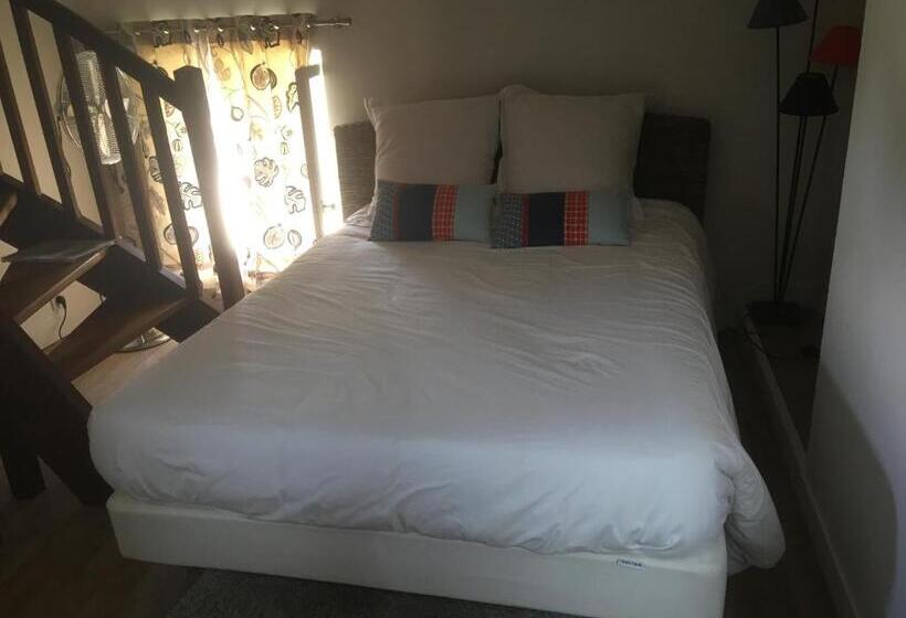 חדר משפחתי, La Musardine En Vexin