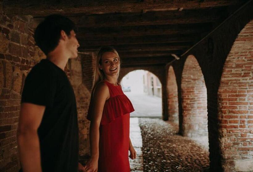 آپارتمان 1 خوابه, Romeo Giulietta