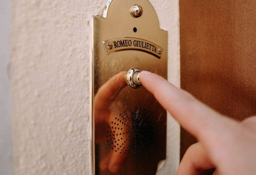 آپارتمان لوکس 1 خوابه, Romeo Giulietta