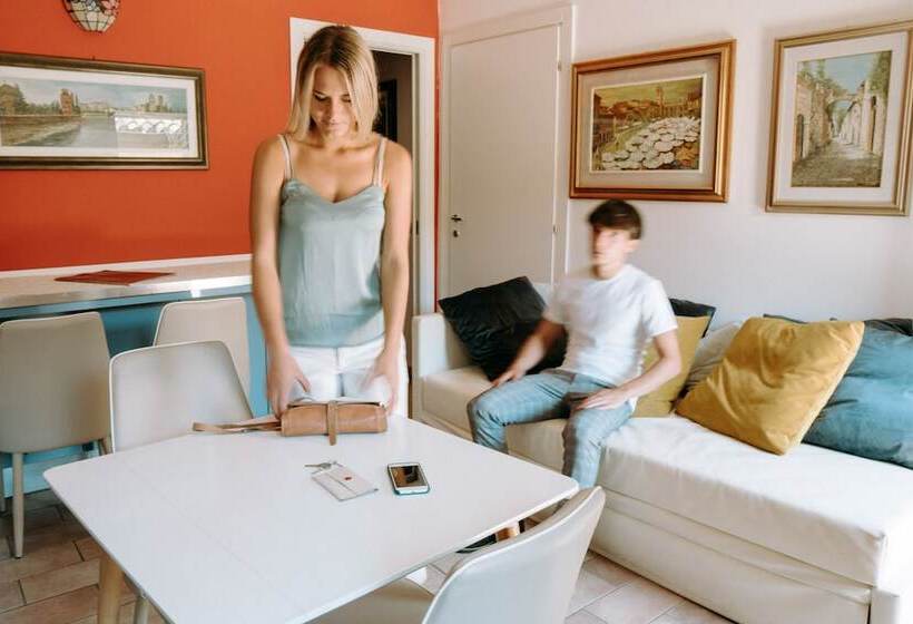 آپارتمان لوکس 1 خوابه, Romeo Giulietta