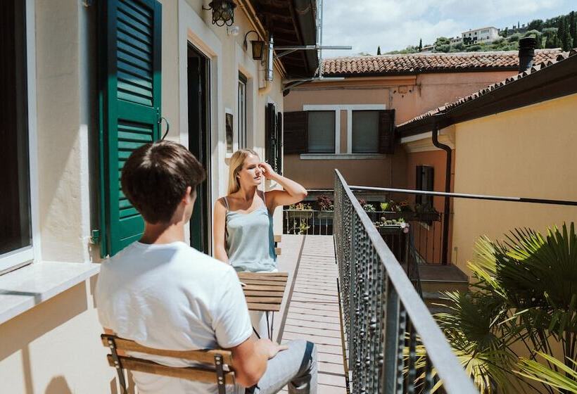 آپارتمان لوکس 1 خوابه, Romeo Giulietta