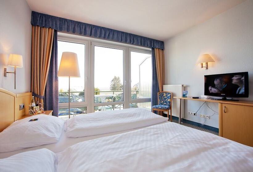 Номер Стандарт, Am Markt Garni Aegidienberg