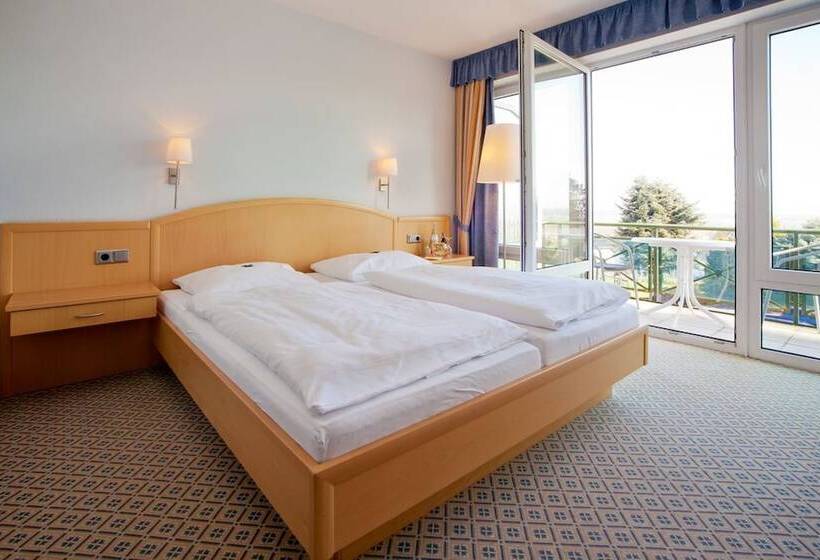 Номер Стандарт, Am Markt Garni Aegidienberg