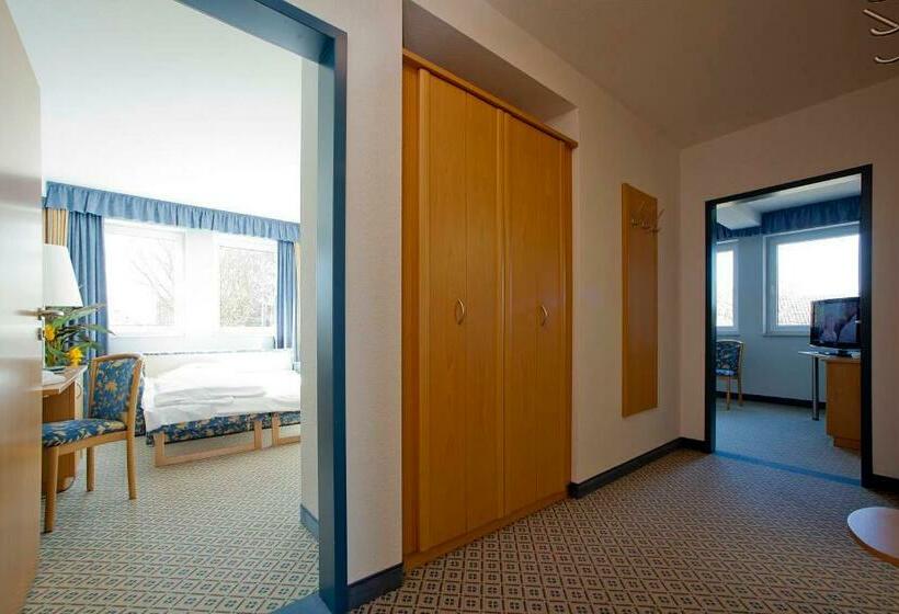 Семейный Номер, Am Markt Garni Aegidienberg