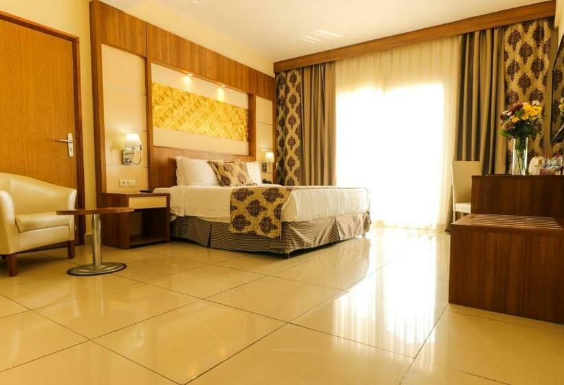 اتاق لوکس با بالکن, Atlantic