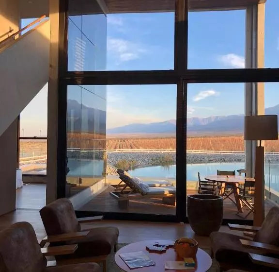ツーベッドルーム　ヴィラ, Casa De Uco Vineyards And Wine Resort