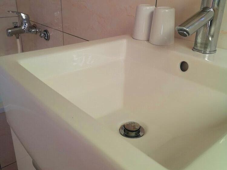 اتاق استاندارد, Cheng Dian