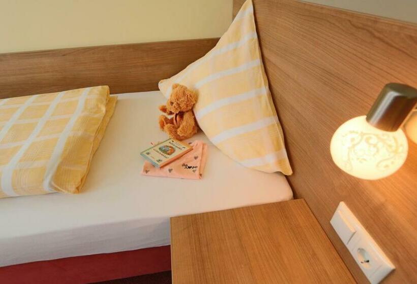 Номер Стандарт Трехместный, Gasthof Krancher