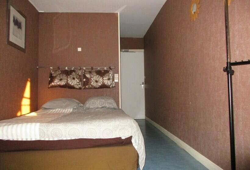 Номер Стандарт, Le Relais De Montils