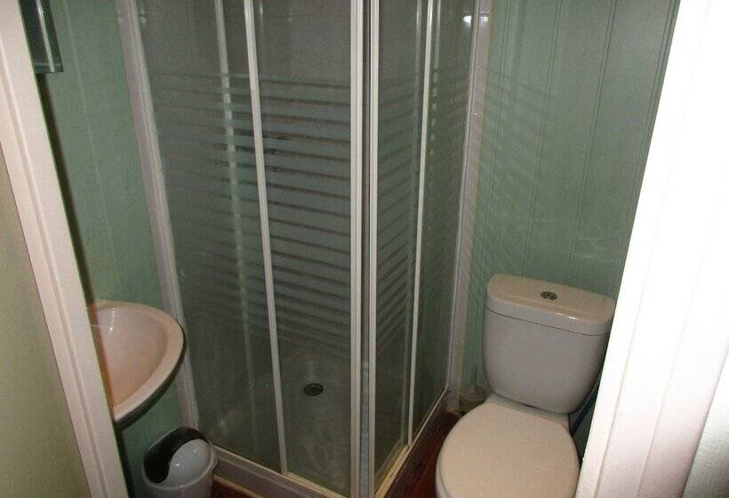 Номер Стандарт, Le Relais De Montils