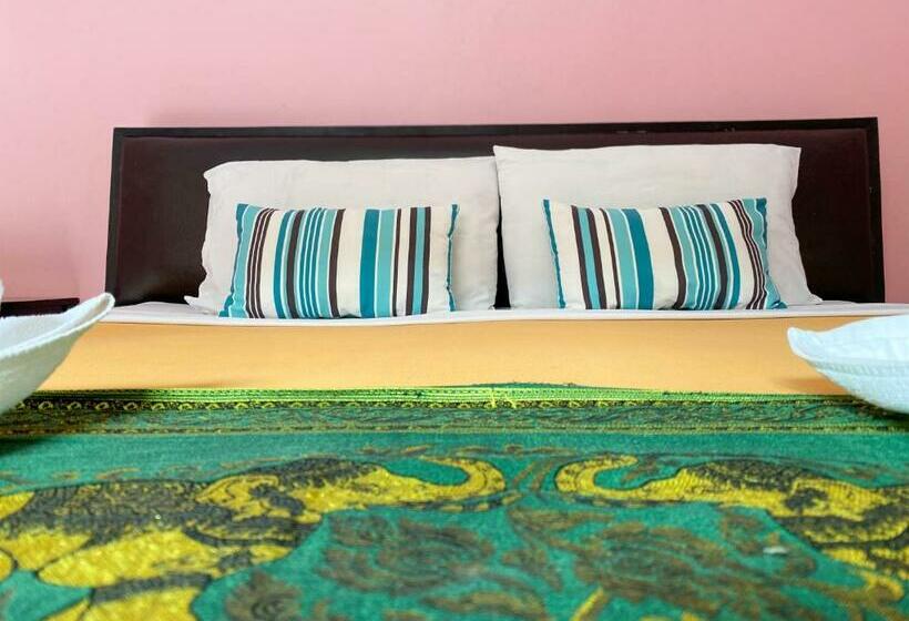 Номер Economy, Mixay Paradise