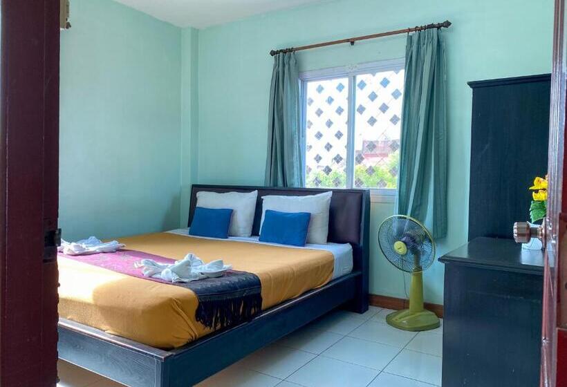 Standard Room Shared Bathroom, Mixay Paradise