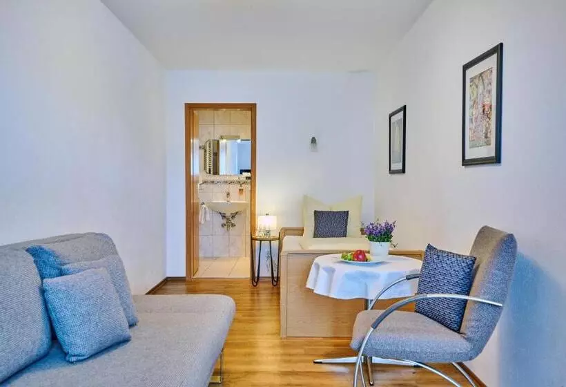 اتاق راحتی یک تخته, Restaurant Zum Goldenen Anker Mit Hallenbad & Wellnessbereich
