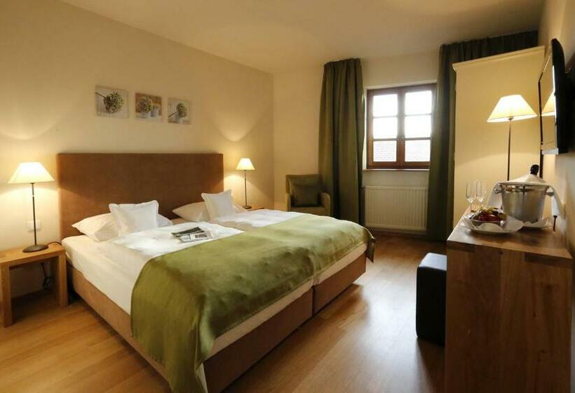 חדר סטנדרט, Weinkastell Zum Weissen Ross