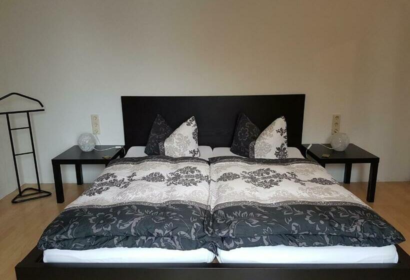 חדר סטנדרט, Westerwaldhotel Dernbach