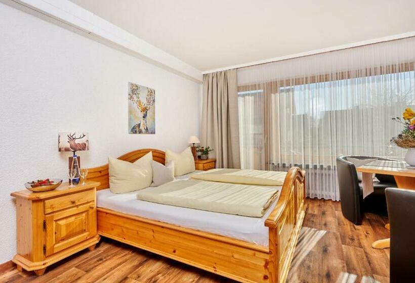 Номер Стандарт с Балконом, Restaurant Zum Goldenen Anker Mit Hallenbad & Wellnessbereich