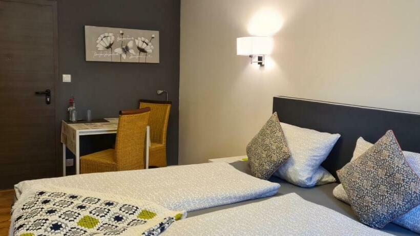 חדר סטנדרט, Westerwaldhotel Dernbach