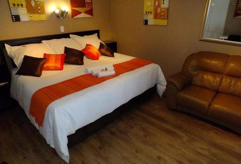 חדר סטנדרט עם מיטת קינג, Akweja Bed And Breakfast Accommodation