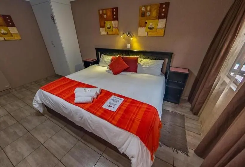 キングサイズベッドのスタンダードルーム, Akweja Bed And Breakfast Accommodation