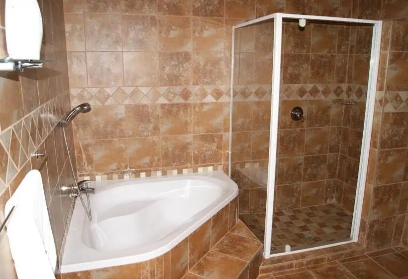 ファミリールーム, Akweja Bed And Breakfast Accommodation
