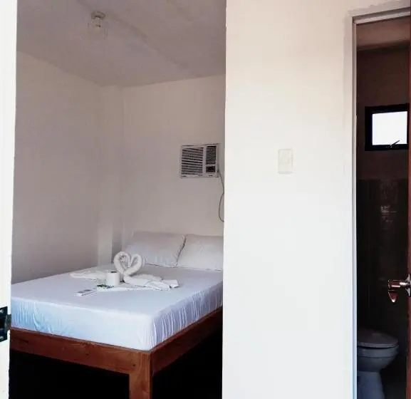 スタンダードルーム, Camotes Hostel Resort