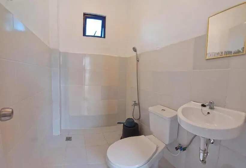 スタンダード４人部屋, Camotes Hostel Resort