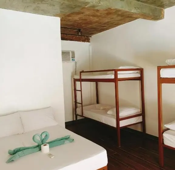 ファミリールーム, Camotes Hostel Resort