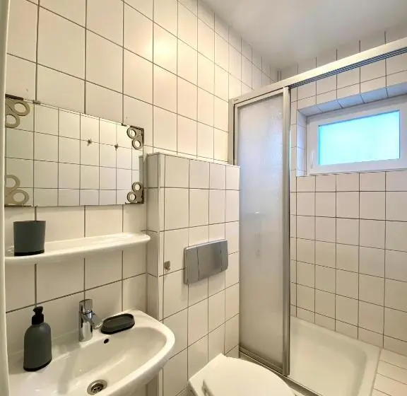 Cameră Standard, Hostel