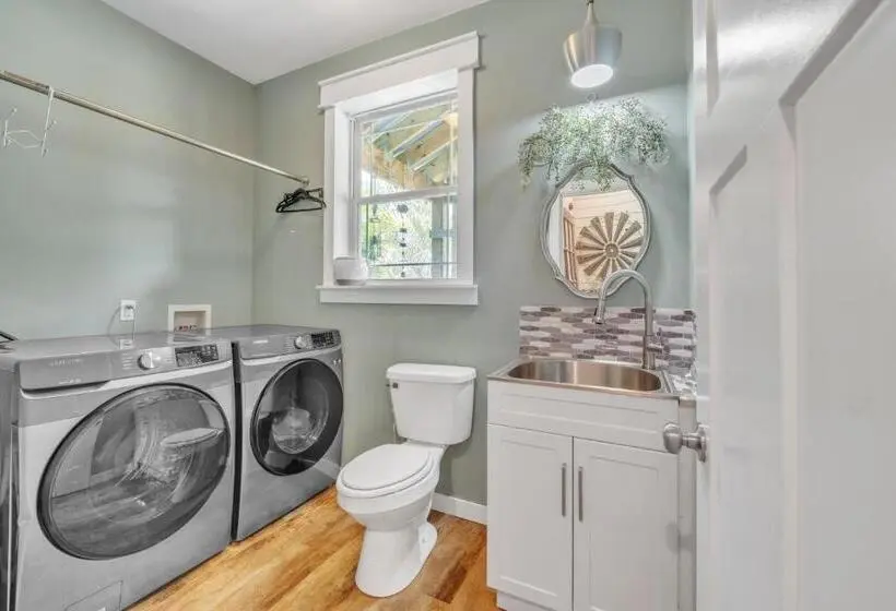 ３ベッドルームハウス, Country Solitude Close To The Beach Farmhouse