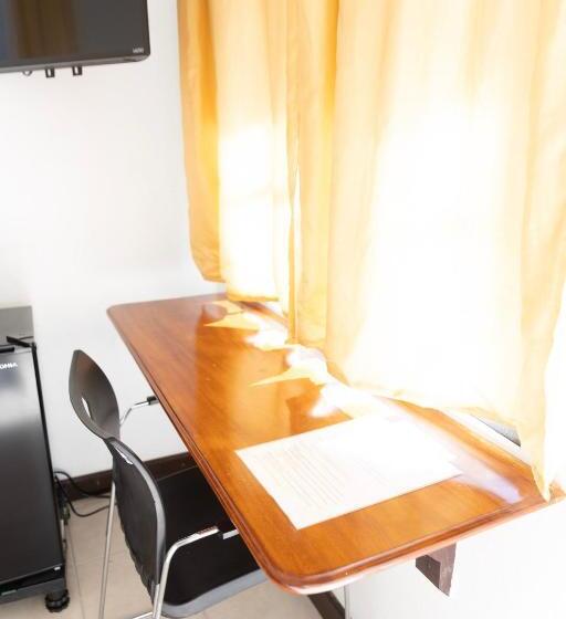 اتاق استاندارد یک نفره, La Maison 29