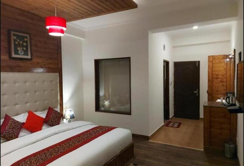 山景套房, The Spruce Mansion