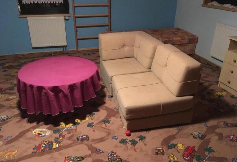 חדר סטנדרט לשלושה, Chalupa Podlesí